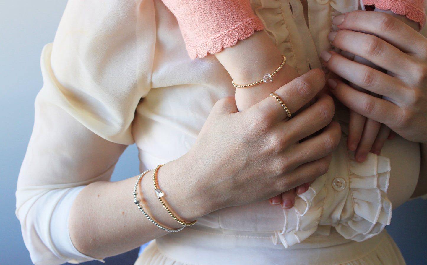 Anna's Bracelet | Gold With Swarovyski Heart Bead