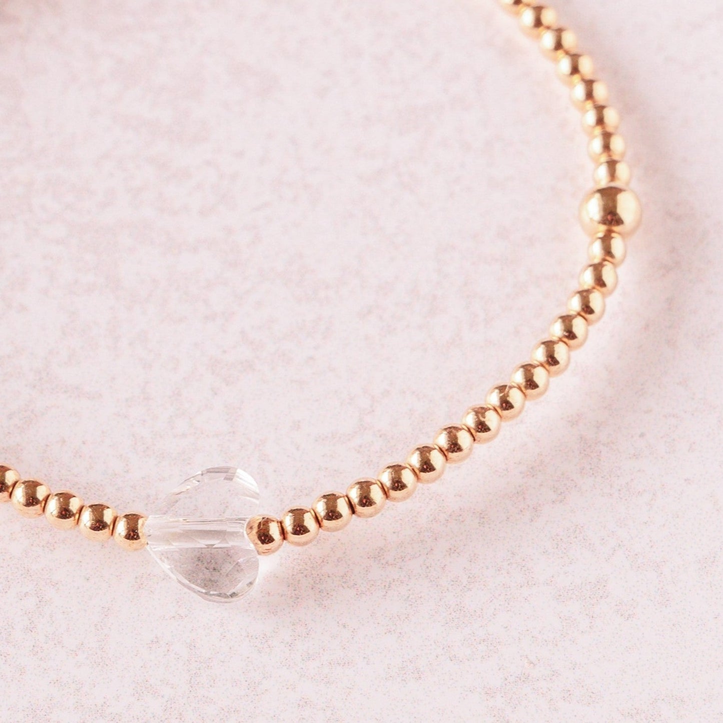 Anna's Bracelet | Gold With Swarovyski Heart Bead